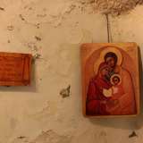 �Quelli sono oggetti lasciati qui dalla Santa di Calcutta�, afferma Romanazzi. Un dono che Madre Teresa volle fare alle sue sorelle e a tutta Bari: una citt� che chiss� perch� ha cancellato dalla sua memoria la storica visita di una delle donne pi� importanti dell�umanit�